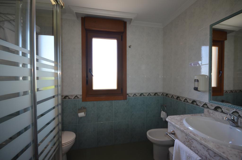 Hotel Maracaibo Portonovo Habitación foto